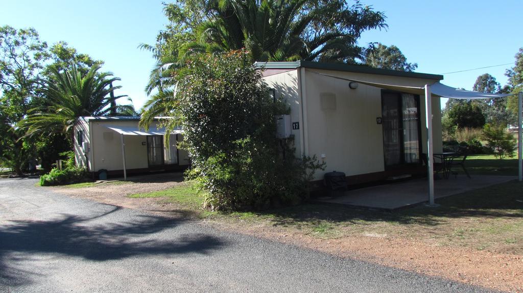 Homestead Caravan Park Nanango Extérieur photo