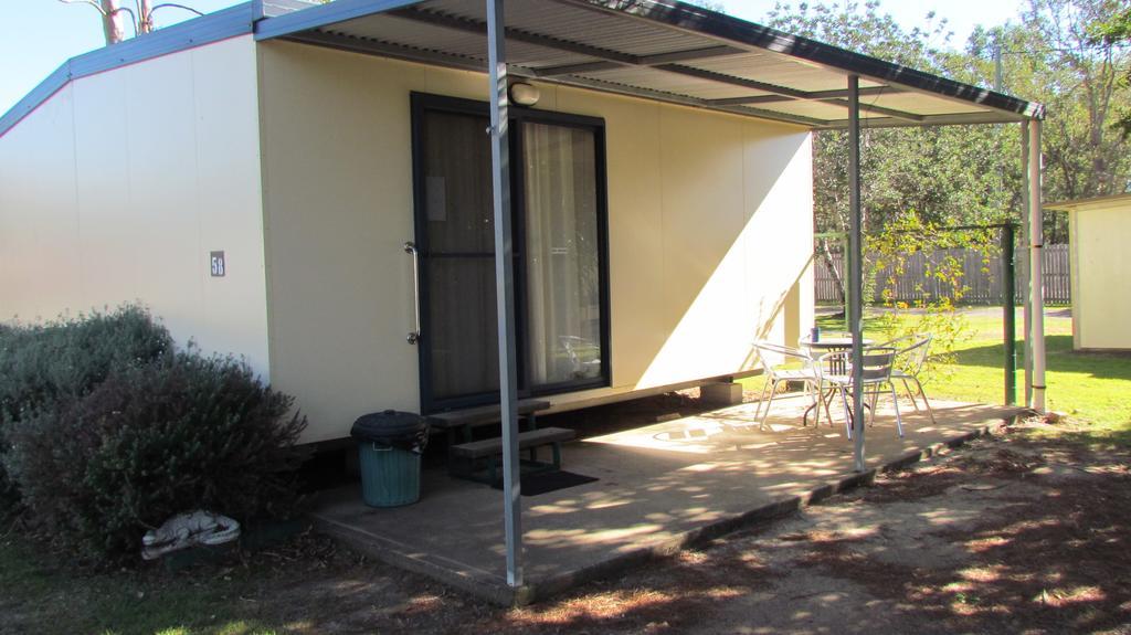 Homestead Caravan Park Nanango Extérieur photo