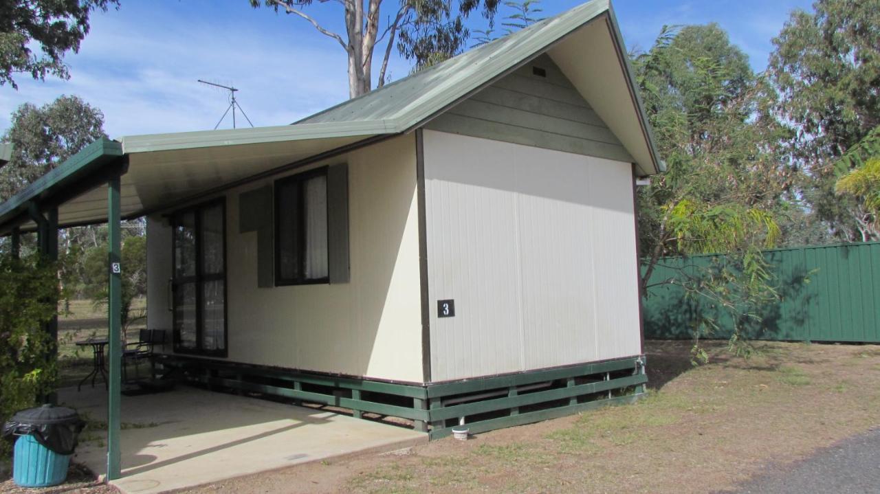 Homestead Caravan Park Nanango Extérieur photo